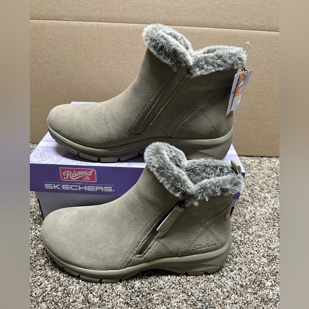 Skechers Relaxed Fit Booties